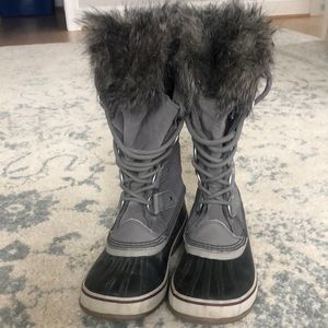 Women’s Sorel winter boots